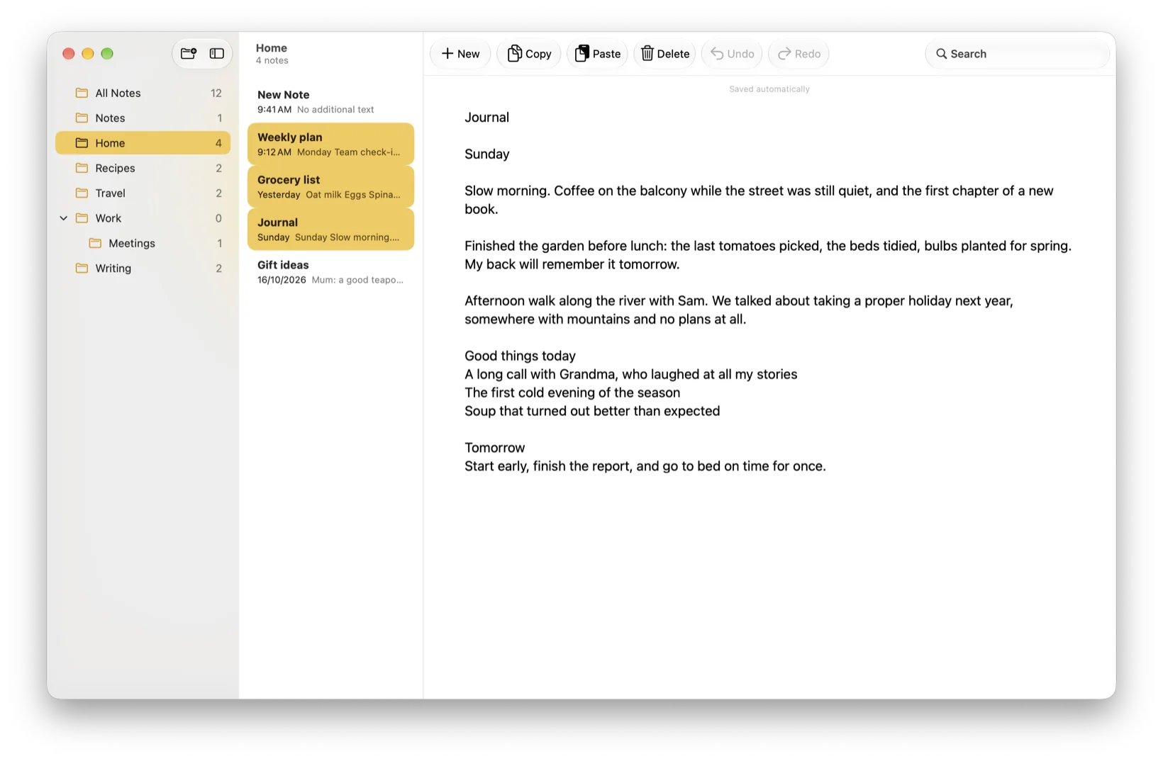 Three notes selected at once inside the Home folder.